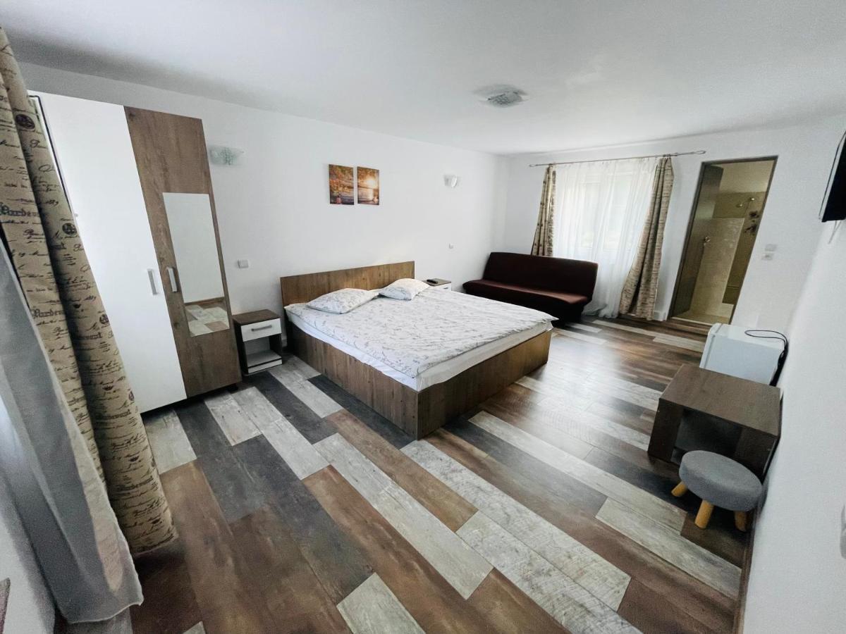 Casa Korina Hotel Azuga Luaran gambar